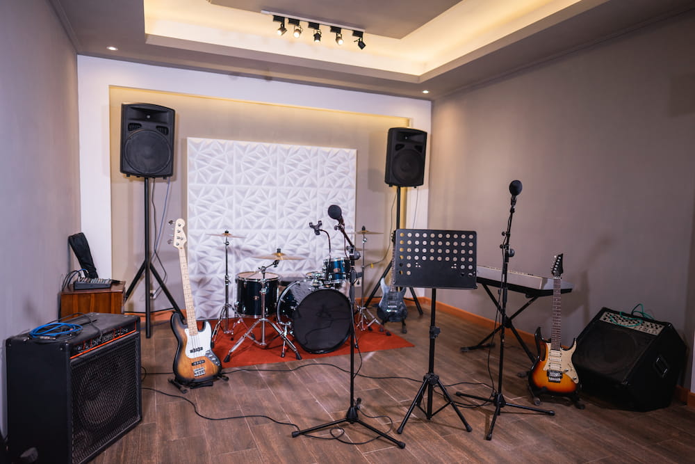 hobby room in basement for music