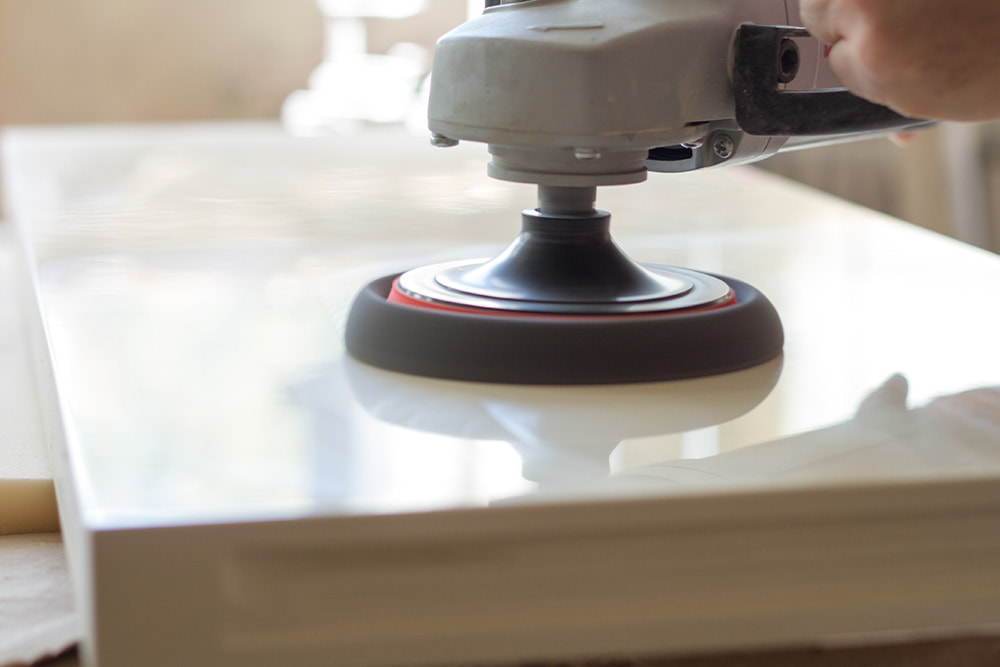 kitchen Cabinet buffing and polishing